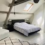 O-Sea House: herenwoning in Belle Epoque wijk te Oostende